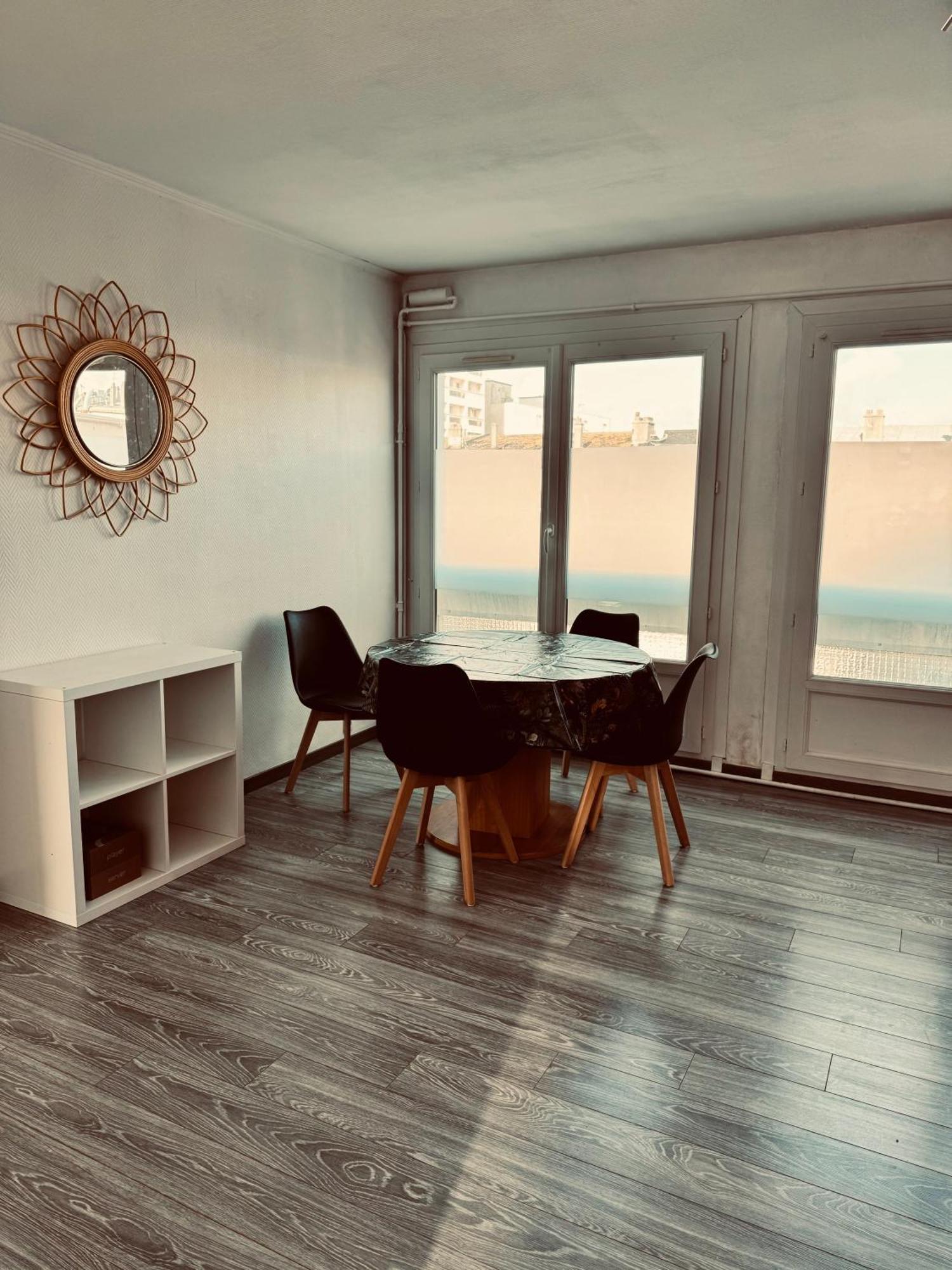 Superbe Appartement T3 Renove - Calais Nord Exterior foto